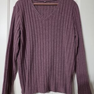 Women's Ribbed V-Neck Sweater - Purple